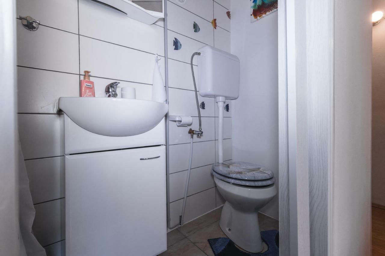 Apartma Remi *